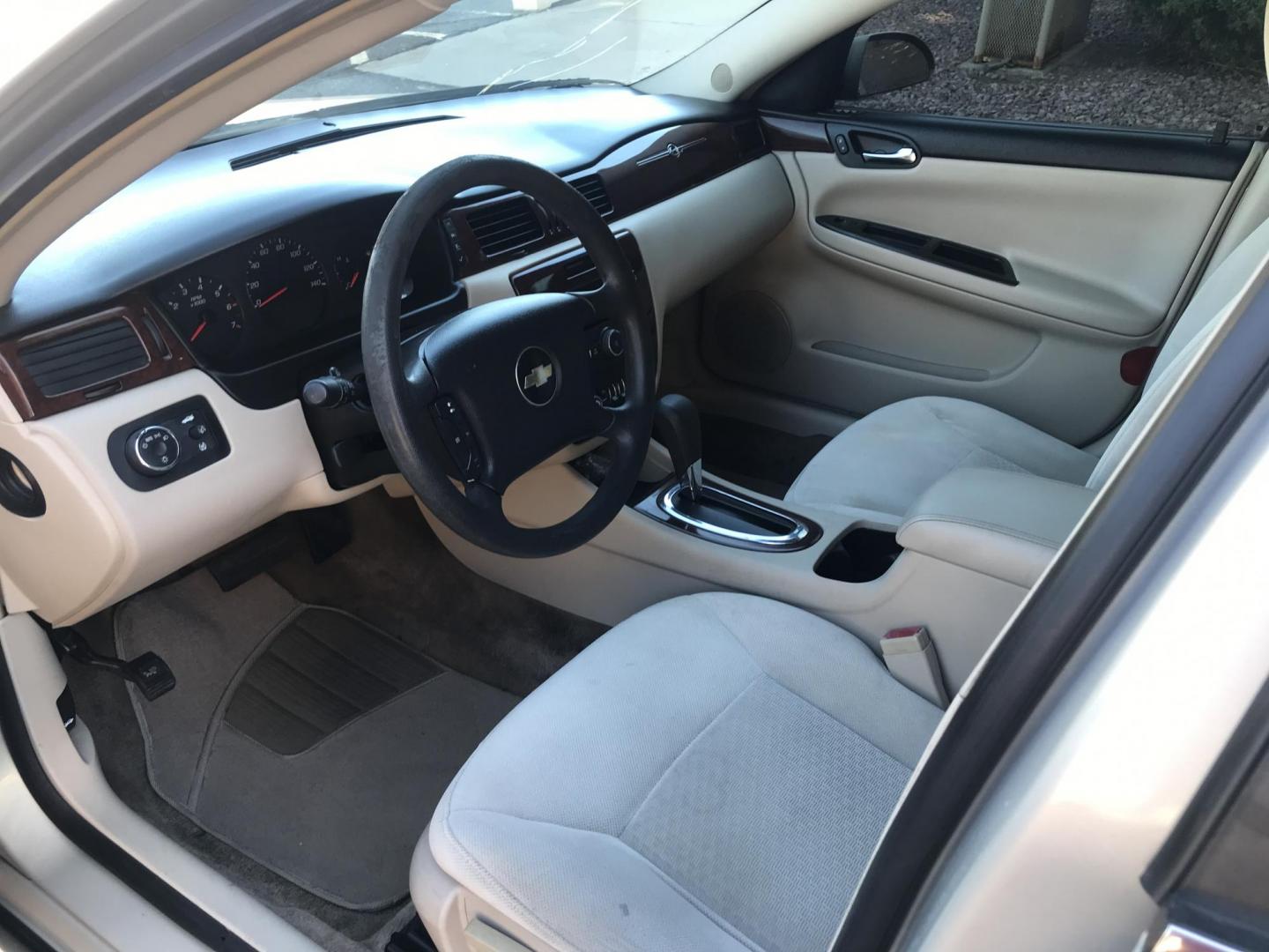 2010 gold /tan Chevrolet Impala LS (2G1WA5EN4A1) with an 3.5L V6 OHV 16V engine, 4-Speed Automatic transmission, located at 323 E Dunlap Ave., Phoenix, AZ, 85020, (602) 331-9000, 33.567677, -112.069000 - 2010 CHEVROLET IMPALA LS .... AUtomatic, 3.5L V6 Engine, COLD AC, Power Options, Cloth Interior, MICHELIN Tires, Super clean and Well maintained, low 139k miles, Clean Title, A MUST SEE !!!!! Priced to sell $4995 CASH PRICE. Call or text Dave 602-331-9000 thanks for looking, talk to you soon..... - Photo#12