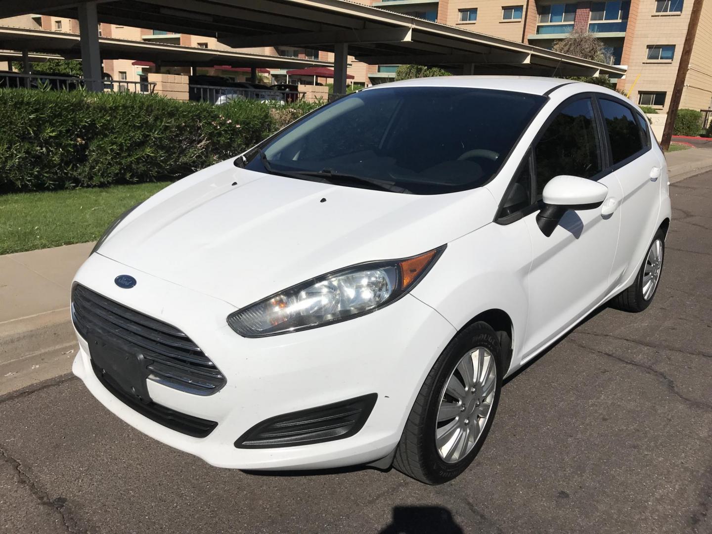 2017 WHITE /gray Ford Fiesta S Hatchback (3FADP4TJ2HM) with an 1.6L L4 DOHC 16V engine, located at 323 E Dunlap Ave., Phoenix, AZ, 85020, (602) 331-9000, 33.567677, -112.069000 - 2017 Ford Fiesta S,.....A Must See!!...Automatic, 1.6L Engine, Super Economical -- (LOW 97k miles) .... Ice cold AC. The car is gorgeous inside and out. Premium Sound Stereo/ CD Player, Beautiful White exterior with gray cloth seats in near perfect condition, Clean Arizona title , Runs and Drives Ex - Photo#1