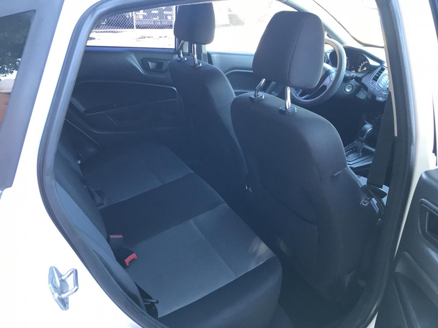 2017 WHITE /gray Ford Fiesta S Hatchback (3FADP4TJ2HM) with an 1.6L L4 DOHC 16V engine, located at 323 E Dunlap Ave., Phoenix, AZ, 85020, (602) 331-9000, 33.567677, -112.069000 - 2017 Ford Fiesta S,.....A Must See!!...Automatic, 1.6L Engine, Super Economical -- (LOW 97k miles) .... Ice cold AC. The car is gorgeous inside and out. Premium Sound Stereo/ CD Player, Beautiful White exterior with gray cloth seats in near perfect condition, Clean Arizona title , Runs and Drives Ex - Photo#8