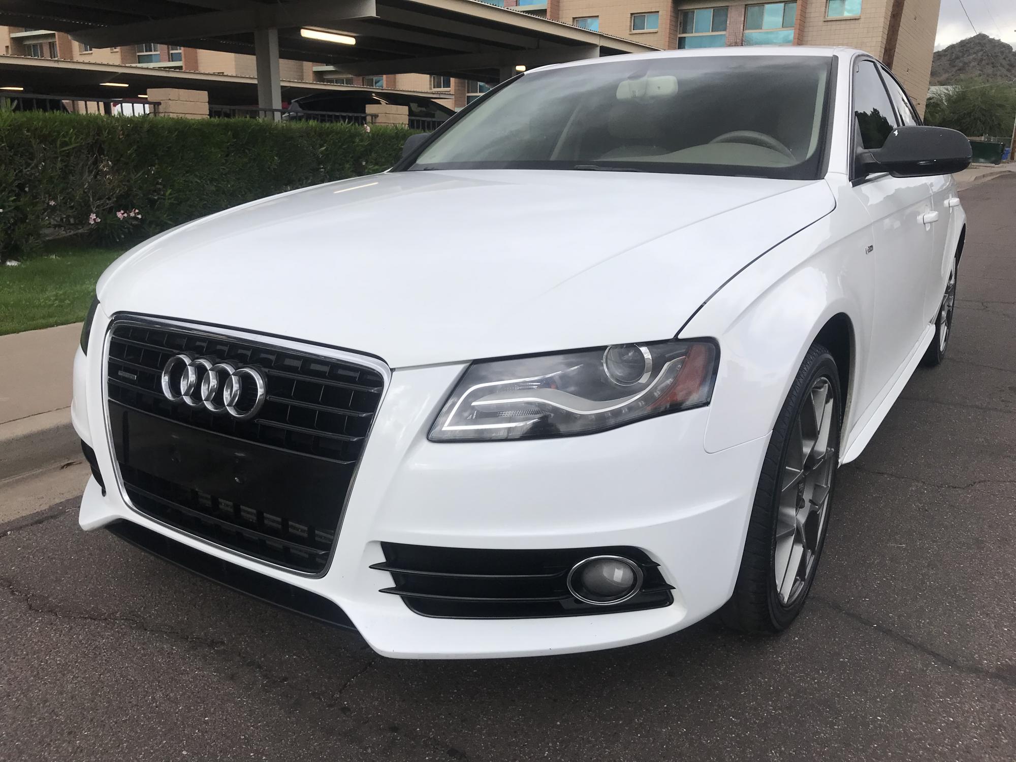 photo of 2012 Audi A4 2.0T Sedan quattro Tiptronic
