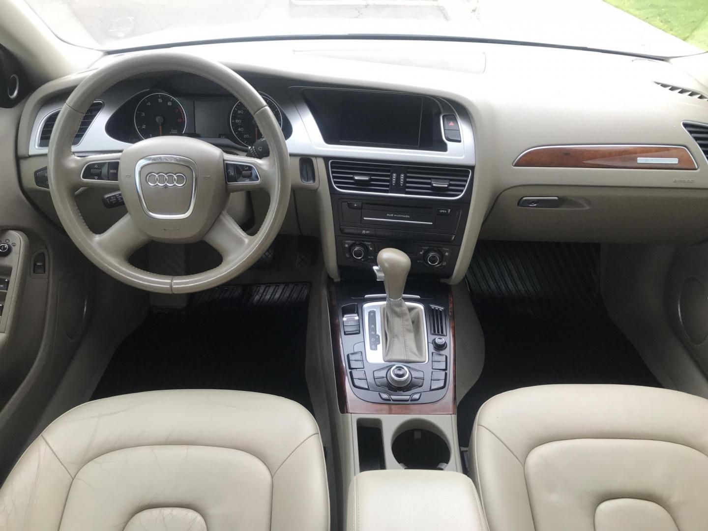 2012 WHITE /tan Audi A4 2.0T Sedan quattro Tiptronic (WAUFFAFL6CN) with an 2.0L L4 DOHC 16V TURBO engine, 6-Speed Automatic transmission, located at 323 E Dunlap Ave., Phoenix, AZ, 85020, (602) 331-9000, 33.567677, -112.069000 - Photo#9