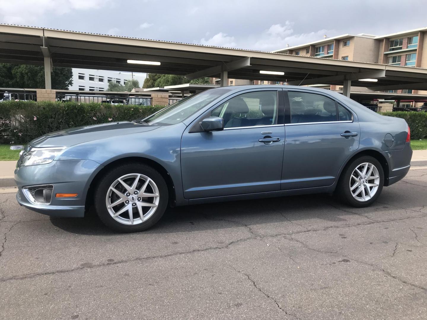 2011 BLUE /gray Ford Fusion I4 SEL (3FAHP0JA0BR) with an 2.5L L4 DOHC 16V engine, automatic transmission, located at 323 E Dunlap Ave., Phoenix, AZ, 85020, (602) 331-9000, 33.567677, -112.069000 - 2011 Ford Fusion SEL,........EXCELLENT condition, A Real Must See!!.... LOW 108k miles, Automatic, Power Options, Premium Sound CD, Ice cold ac, Clean gray interior with leather seats, clean Arizona title, Runs and Drives Excellent. Very clean inside and out, Any questions Call or text Dave 602-331- - Photo#2