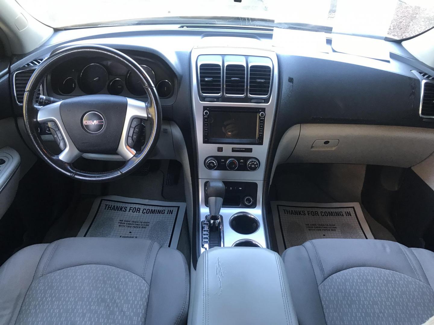 2011 black /gray GMC Acadia SLE-2 FWD (1GKKRPED6BJ) with an 3.6L V6 DOHC 24V engine, 6-Speed Automatic transmission, located at 323 E Dunlap Ave., Phoenix, AZ, 85020, (602) 331-9000, 33.567677, -112.069000 - 2011 GMC ACADIA SLE-2 ,........EXCELLENT condition, A Real Must See!!.... Automatic, 3.6L, 3RD ROW Seating, Ice cold ac, 144k miles, Clean Black interior with gray cloth seats in near perfect condition, Power Options, clean Arizona title, Runs and Drives Excellent. Very clean inside and out, Any qu - Photo#12