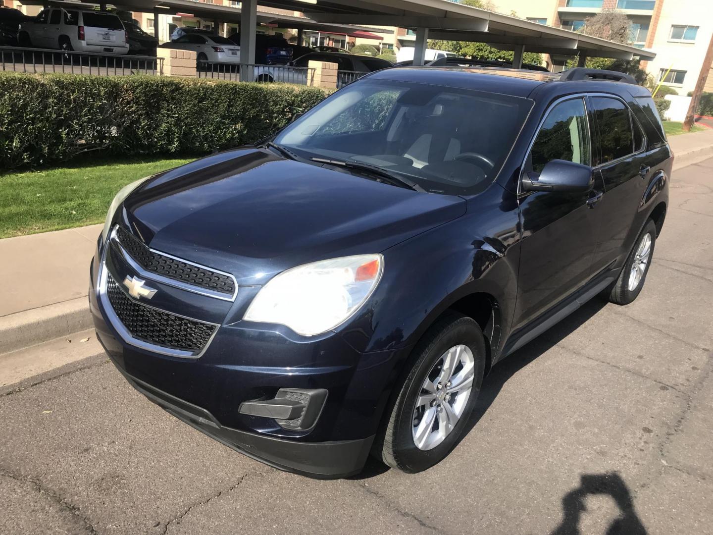 2015 BLUE /GRAY Chevrolet Equinox 1LT 2WD (2GNALBEKXF6) with an 2.4L L4 DOHC 16V FFV engine, 6-Speed Automatic transmission, located at 323 E Dunlap Ave., Phoenix, AZ, 85020, (602) 331-9000, 33.567677, -112.069000 - 2015 Chevrolet Equinox 1LT 2WD SUV ,.......EXCELLENT condition,.... Automatic, 4cyl. 2.4L..... Ice Cold A/C, Blue and gray interior with cloth seats in near perfect condition, Backup Camera, Premium Sound CD, Power Options, This SUV is gorgeous inside and out, Incredible gas mileage! Arizona title , - Photo#1