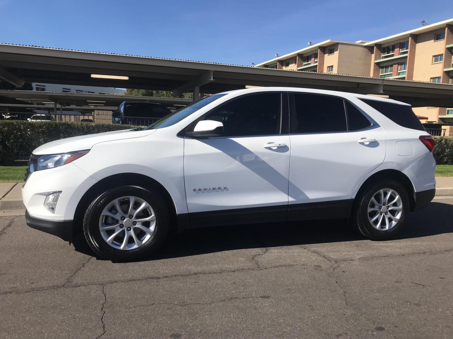 2021 WHITE /gray Chevrolet Equinox LT 2WD (3GNAXKEV2MS) with an 1.5L L4 DOHC 16V TURBO engine, 6A transmission, located at 323 E Dunlap Ave., Phoenix, AZ, 85020, (602) 331-9000, 33.567677, -112.069000 - DIESEL 2021 Chevrolet Equinox LT 2WD SUV ,.......EXCELLENT condition,.... Automatic, 4cyl. 1.5L ..... Ice Cold A/C, White and gray interior with leather seats in near perfect condition, Surround View Camera, Backup Camera, Premiumm Sound CD, Power Options, This suv is gorgeous inside and out, HARD T - Photo#2