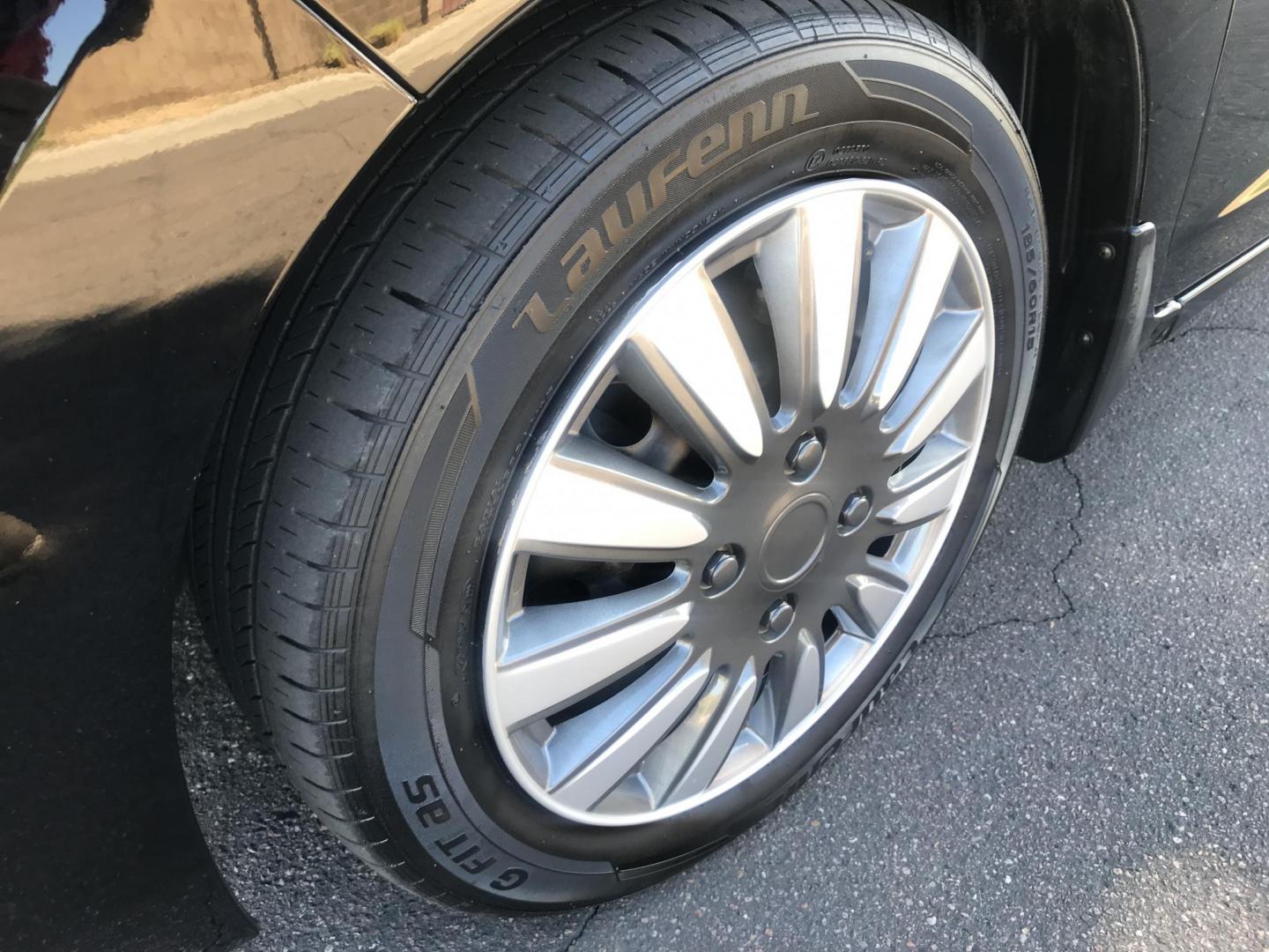 2015 black /gray Honda Fit LX CVT (3HGGK5H51FM) with an 1.5L L4 SOHC 16V engine, Continuously Variable Transmission transmission, located at 323 E Dunlap Ave., Phoenix, AZ, 85020, (602) 331-9000, 33.567677, -112.069000 - 2015 HONDA FIT ,.......Automatic, 1.5L, Cold A/C, Power Options, Black and gray interior cloth seats, Backup camera, This suv is super economical , Incredible gas mileage! Arizona title , Runs and Drives Excellent.....passed emissions.....Call or text Dave 602-331-9000 thanks for looking, talk to yo - Photo#16