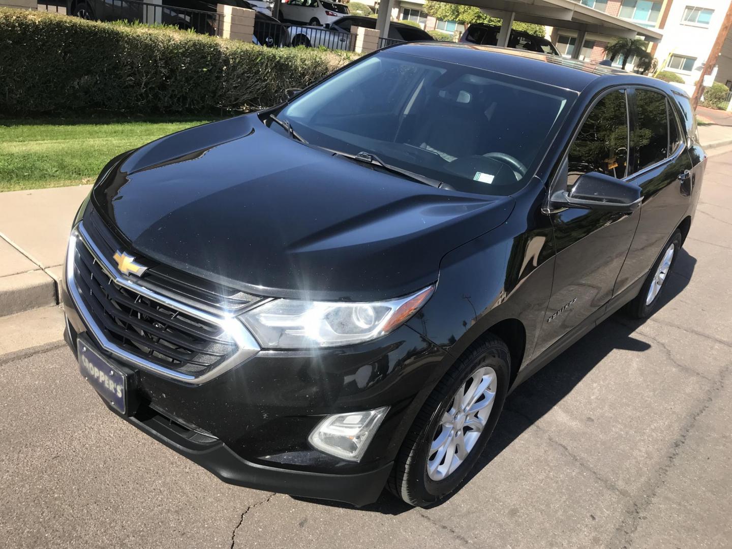 2018 gray /gray Chevrolet Equinox LT 2WD (2GNAXJEV7J6) with an 1.5L L4 DIR DOHC 16V TURBO engine, 6A transmission, located at 323 E Dunlap Ave., Phoenix, AZ, 85020, (602) 331-9000, 33.567677, -112.069000 - 2018 Chevrolet Equinox 1LT 2WD SUV ,.......EXCELLENT condition,.... Automatic, 4cyl. 1.5L ..... Ice Cold A/C, Black with gray interior withcloth seats in near perfect condition, Backup Camera, Premium Sound CD, Power Options, This suv is gorgeous inside and out, Incredible gas mileage! Arizona title - Photo#1