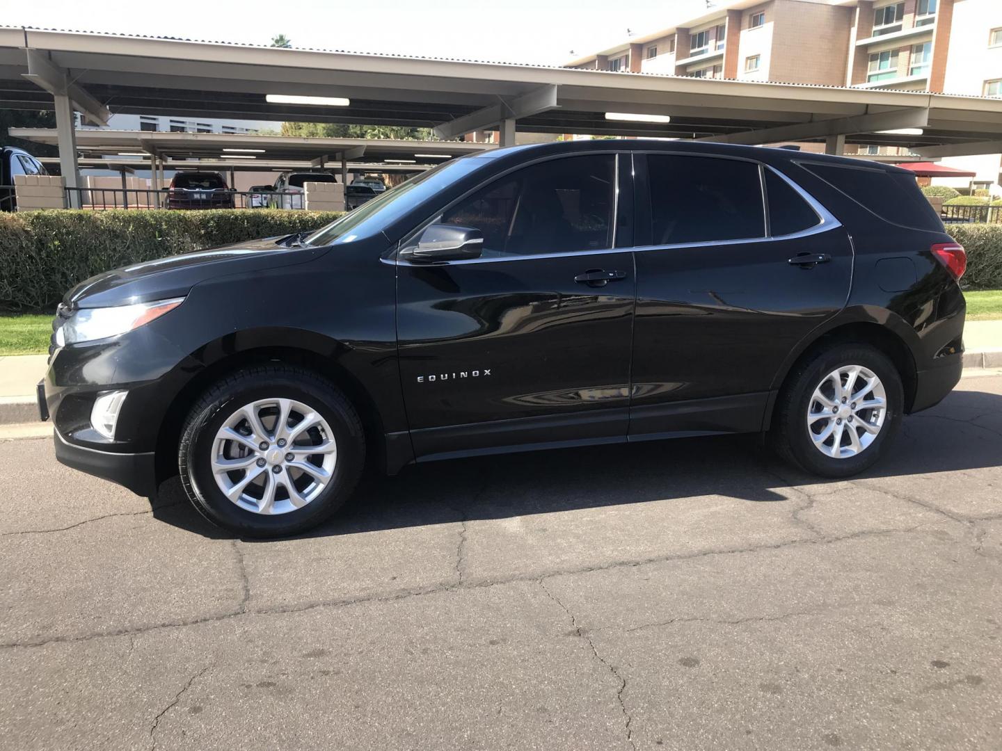 2018 gray /gray Chevrolet Equinox LT 2WD (2GNAXJEV7J6) with an 1.5L L4 DIR DOHC 16V TURBO engine, 6A transmission, located at 323 E Dunlap Ave., Phoenix, AZ, 85020, (602) 331-9000, 33.567677, -112.069000 - 2018 Chevrolet Equinox 1LT 2WD SUV ,.......EXCELLENT condition,.... Automatic, 4cyl. 1.5L ..... Ice Cold A/C, Black with gray interior withcloth seats in near perfect condition, Backup Camera, Premium Sound CD, Power Options, This suv is gorgeous inside and out, Incredible gas mileage! Arizona title - Photo#2