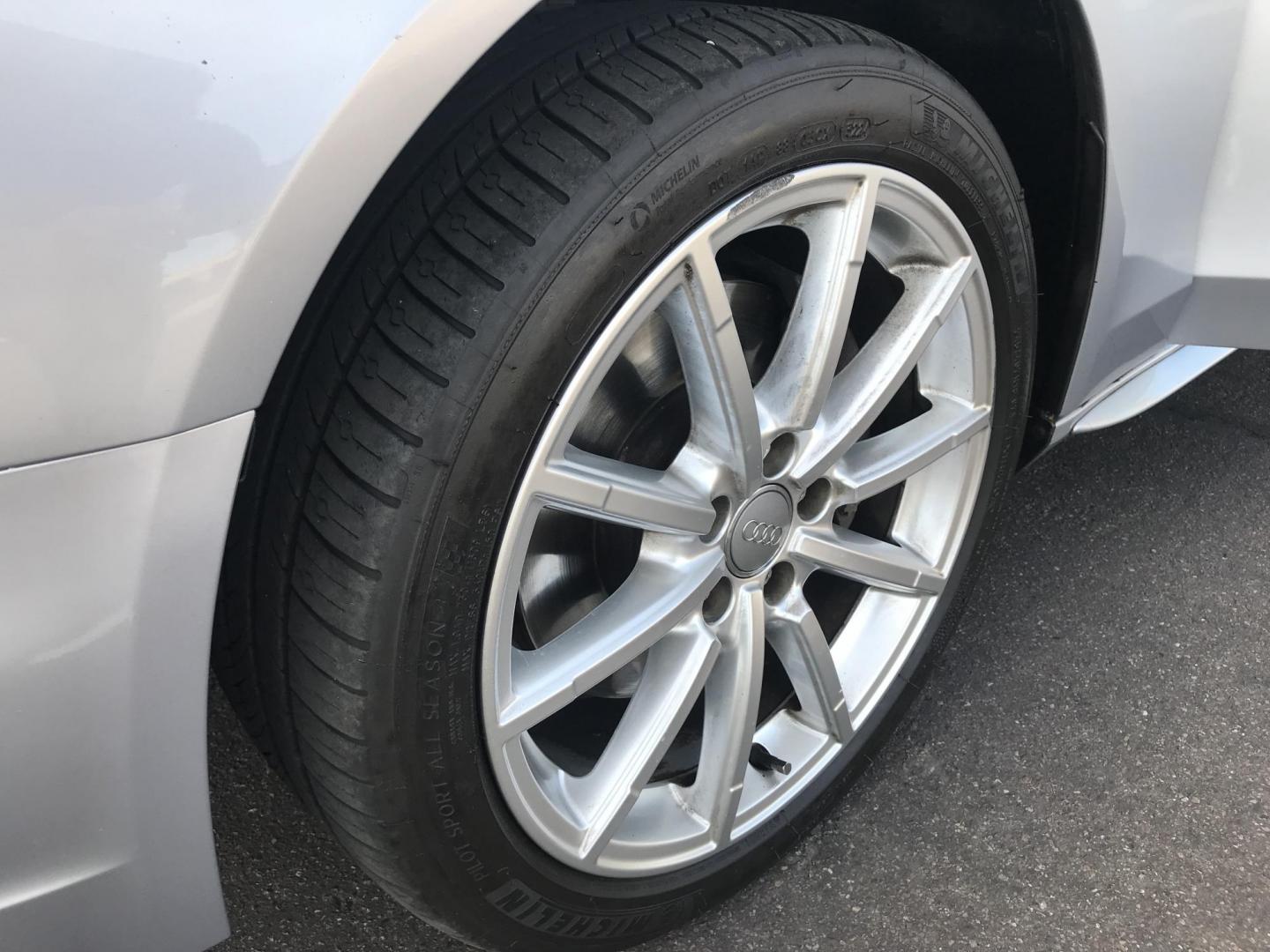 2015 silver /black Audi A4 2.0T Premium Sedan quattro Manual (WAUFFAFL2FN) with an 2.0L L4 DOHC 16V TURBO engine, 6-Speed Manual transmission, located at 323 E Dunlap Ave., Phoenix, AZ, 85020, (602) 331-9000, 33.567677, -112.069000 - Luxury 2015 AUDI A4 QUATTRO AWD ..... A MUST SEE !!!! ........ Automatic, 2.0L Turbo Charged Engine, 143k miles, Cold AC. Loaded with Power Options, Premium Sound Stereo/ CD Player, Beautiful Silver Exterior with black leather seats, Backup Camera, Sunroof, Alloy Wheels, Good Tires, Clean title , Ru - Photo#17