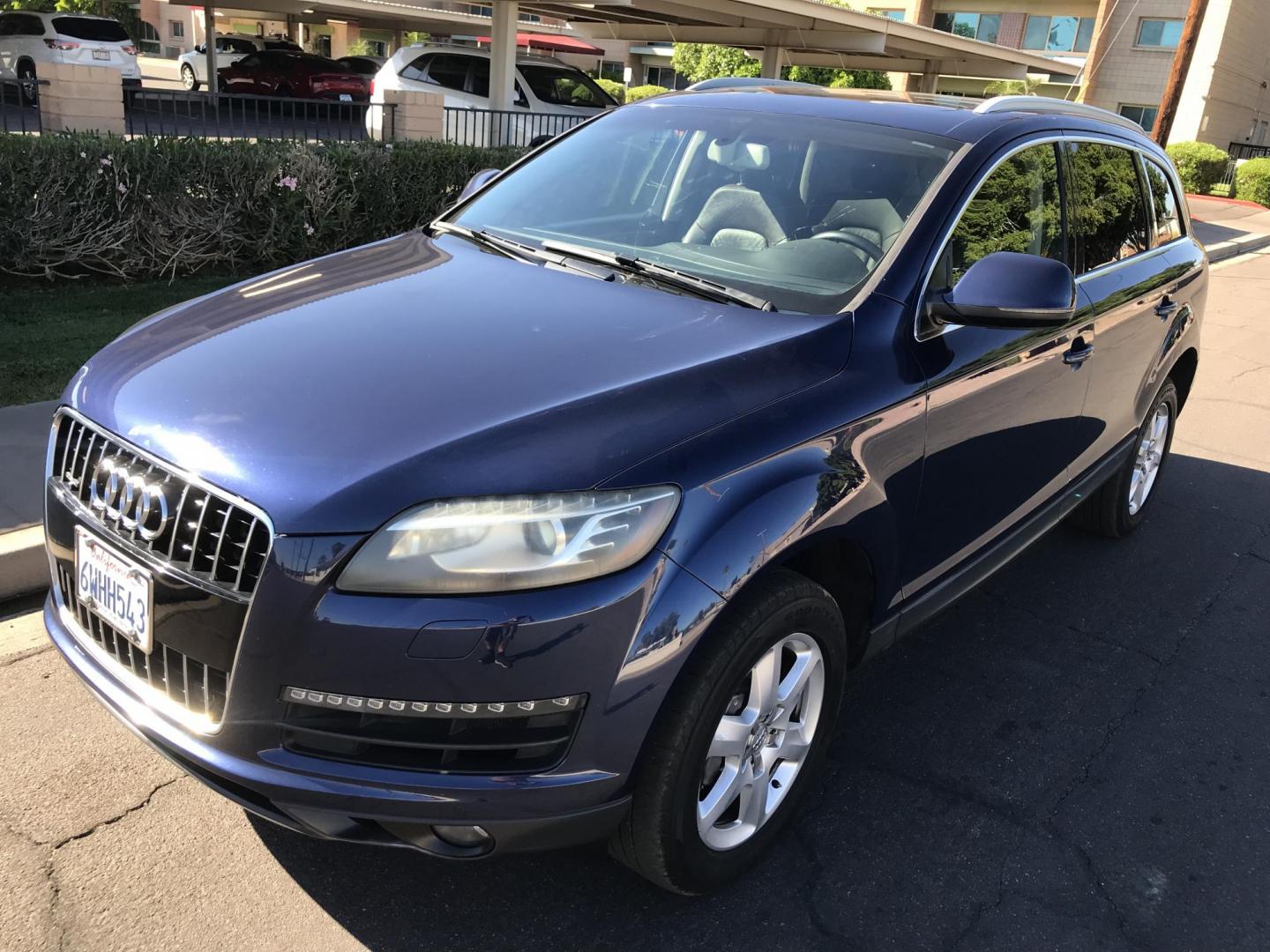 2012 BLUE /brown and gray Audi Q7 3.0 Premium quattro (WA1LGAFEXCD) with an 3.0L V6 DOHC 24V TURBO engine, 8-Speed Automatic transmission, located at 323 E Dunlap Ave., Phoenix, AZ, 85020, (602) 331-9000, 33.567677, -112.069000 - 2012 AUDI Q7 with 3RD ROW SEATING SUV, 4WD AWD ......Low mileage .... A Must See!!..... Cold cold AC. Loaded with Power Options, Beautiful brown leather seats, Panorama Sunroof, Back-up Camera, Clean Arizona title , Runs and Drives Excellent. Great Family SUV, passed emissions. Call or text Dave 6 - Photo#1