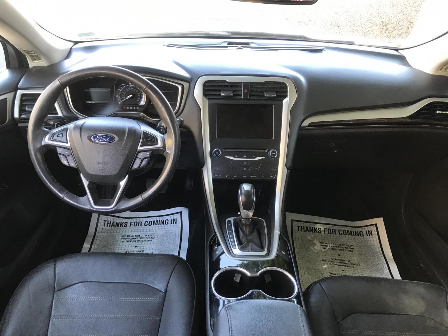 2015 gray /gray Ford Fusion SE (3FA6P0H9XFR) with an 2.0L L4 DOHC 16V engine, located at 323 E Dunlap Ave., Phoenix, AZ, 85020, (602) 331-9000, 33.567677, -112.069000 - 2015 Ford Fusion SE,........great condition, .... 141k miles, Automatic, Power Options, Premium Sound CD, Ice cold ac, Alloy Wheels, Security System, clean Arizona title, Runs and Drives Excellent. Very clean inside and out, Economical/ Gas saver..... Any questions Call or text Dave 602-331-900 - Photo#10
