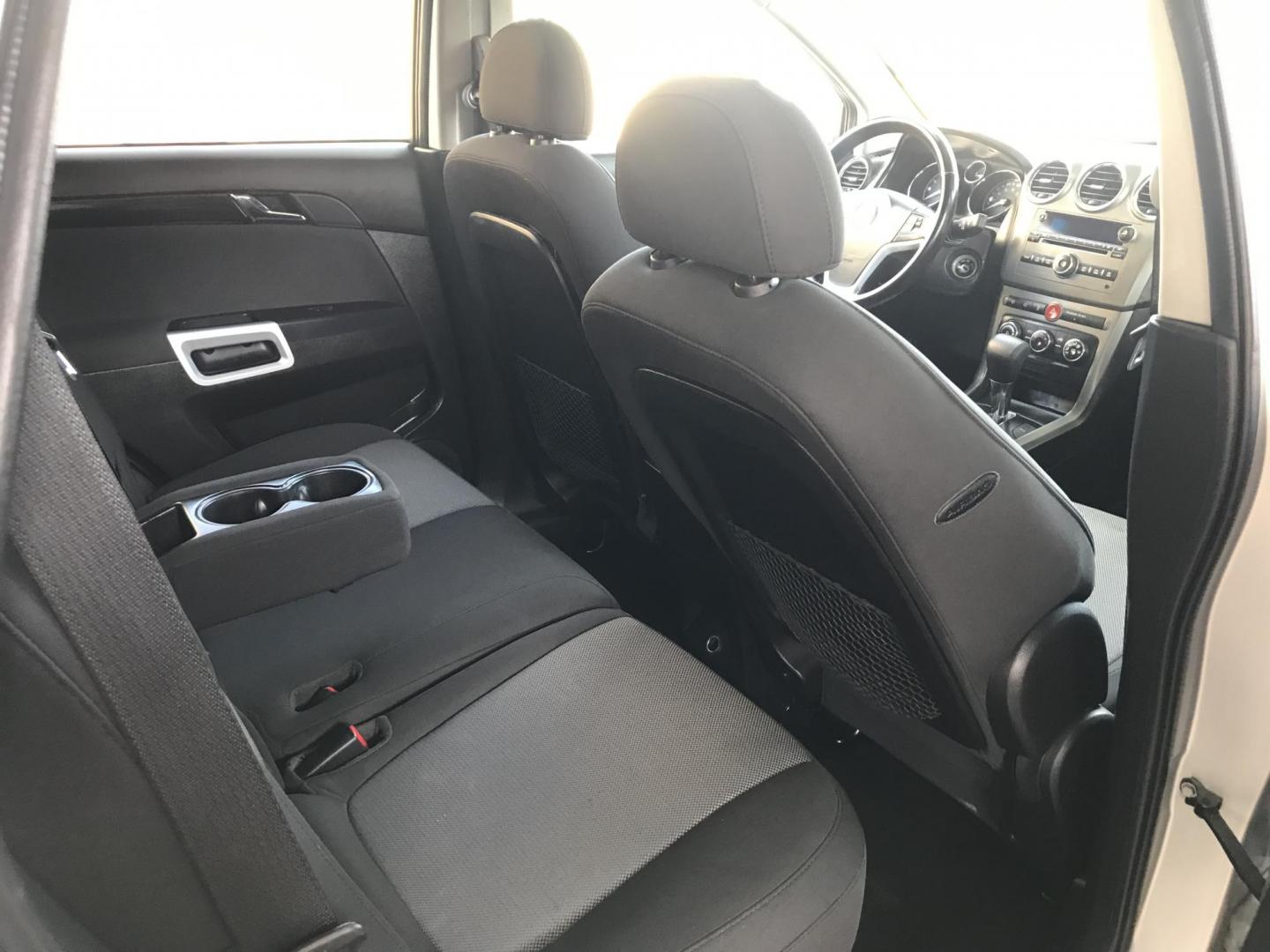 2014 silver /gray Chevrolet Captiva Sport 1LT FWD (3GNAL3EKXES) with an 2.4L L4 DOHC 16V FFV engine, 6-Speed Automatic transmission, located at 323 E Dunlap Ave., Phoenix, AZ, 85020, (602) 331-9000, 33.567677, -112.069000 - 2014 Chevrolet Captiva 1LT FWD ,.......LOW 123k original miles, great condition,.... Ice Cold A/C, Silver with gray interior cloth seats in near perfect condition, Power Options, Premium Sound CD, This suv is gorgeous inside and out, Incredible gas mileage! Arizona title , Runs and Drives great..... - Photo#9