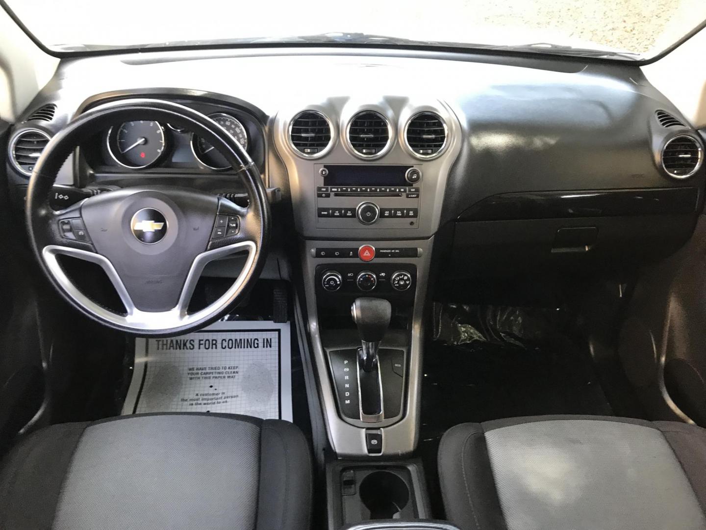 2014 silver /gray Chevrolet Captiva Sport 1LT FWD (3GNAL3EKXES) with an 2.4L L4 DOHC 16V FFV engine, 6-Speed Automatic transmission, located at 323 E Dunlap Ave., Phoenix, AZ, 85020, (602) 331-9000, 33.567677, -112.069000 - 2014 Chevrolet Captiva 1LT FWD ,.......LOW 123k original miles, great condition,.... Ice Cold A/C, Silver with gray interior cloth seats in near perfect condition, Power Options, Premium Sound CD, This suv is gorgeous inside and out, Incredible gas mileage! Arizona title , Runs and Drives great..... - Photo#10