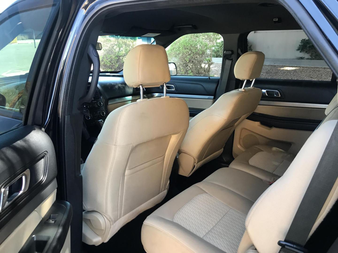 2016 BLACK /tan Ford Explorer Base FWD (1FM5K7B85GG) with an 3.5L V6 DOHC 24V engine, 6A transmission, located at 323 E Dunlap Ave., Phoenix, AZ, 85020, (602) 331-9000, 33.567677, -112.069000 - 2016 Ford Explorer,.......with 3RD ROW SEATING, with 154K MILES!!.... Ice Cold A/C, Black and beige seats , Power Options, Backup camera, Runs and Drives Excellent.....great family SUV, passed emissions..... Call or text Dave 602-331-9000 thanks for looking, talk to you soon......Price excludes, - Photo#11