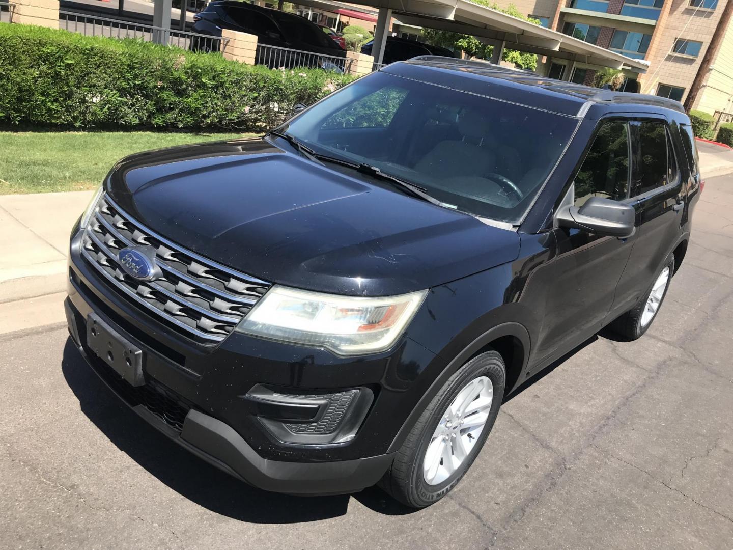 2016 BLACK /tan Ford Explorer Base FWD (1FM5K7B85GG) with an 3.5L V6 DOHC 24V engine, 6A transmission, located at 323 E Dunlap Ave., Phoenix, AZ, 85020, (602) 331-9000, 33.567677, -112.069000 - 2016 Ford Explorer,.......with 3RD ROW SEATING, with 154K MILES!!.... Ice Cold A/C, Black and beige seats , Power Options, Backup camera, Runs and Drives Excellent.....great family SUV, passed emissions..... Call or text Dave 602-331-9000 thanks for looking, talk to you soon......Price excludes, - Photo#18