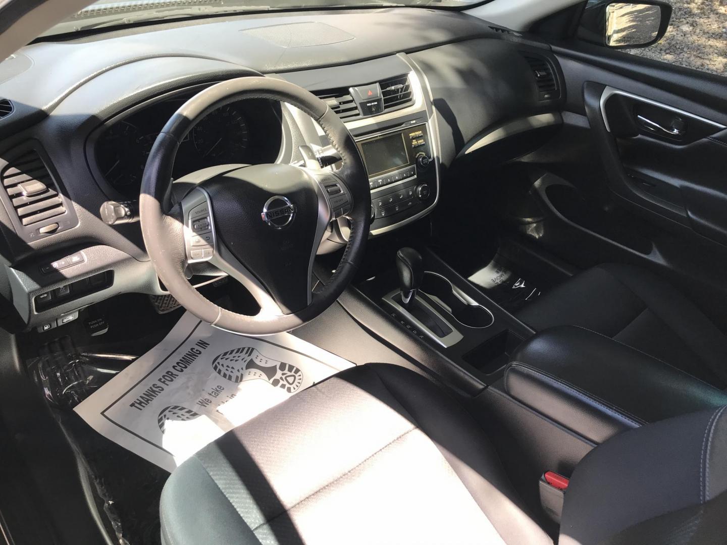 2017 gray /gray Nissan Altima 2.5 S (1N4AL3AP5HC) with an 2.5L L4 DOHC 16V engine, CVT transmission, located at 323 E Dunlap Ave., Phoenix, AZ, 85020, (602) 331-9000, 33.567677, -112.069000 - 2017 NISSAN ALTIMA, Automatic, 2.5L , 4cyl. Super Economical ........LOW 143k miles, .... A Must See!! ....... Ice cold AC...... The car is gorgeous inside and out. Power windows, Power door locks, Premium Stereo/CD Player, Beautiful Gray and gray interior in good condition, Clean Arizona title , Ru - Photo#11
