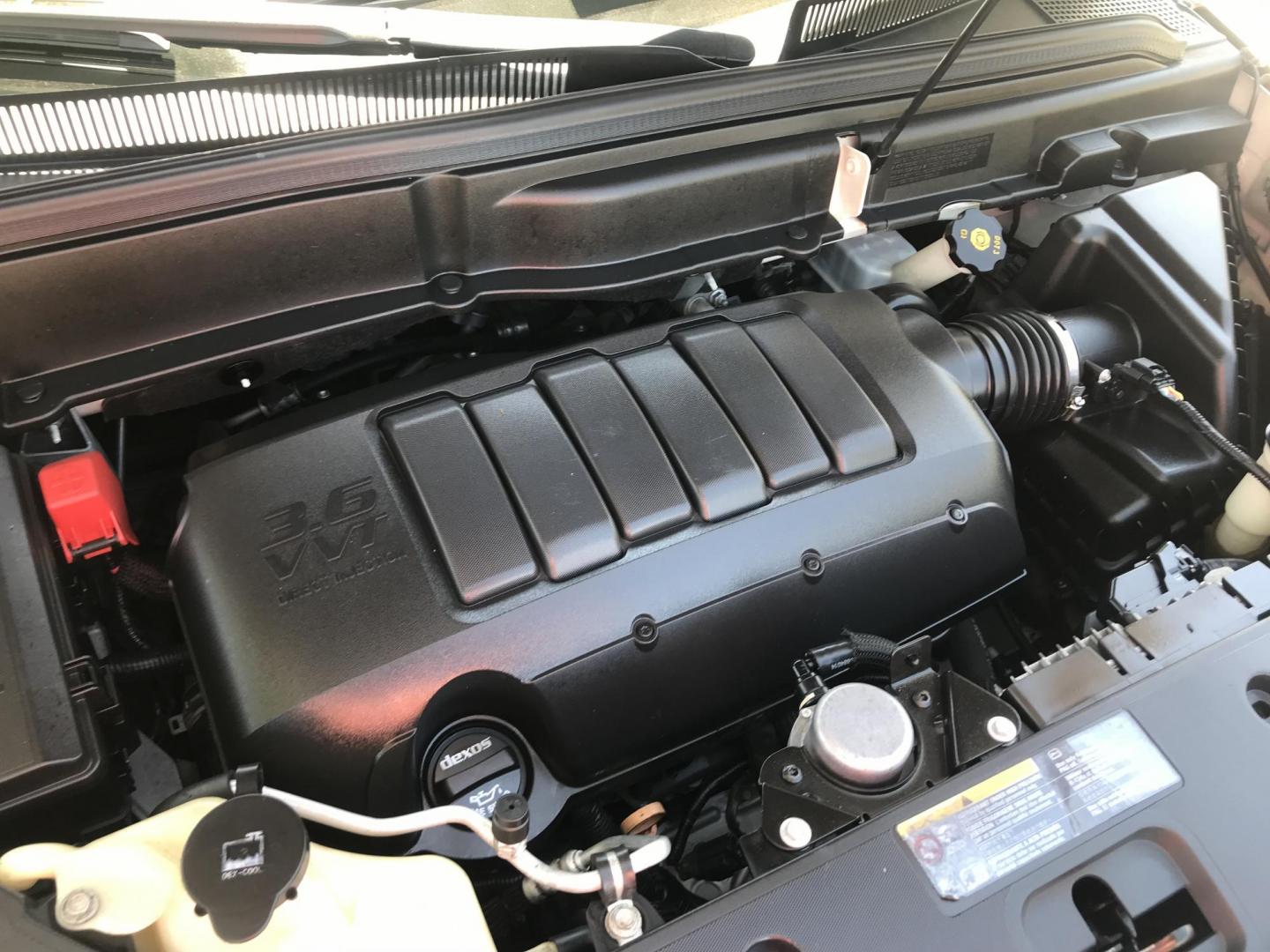 2012 WHITE /tan GMC Acadia Denali FWD (1GKKRTED9CJ) with an 3.6L V6 DOHC 24V engine, 6-Speed Automatic transmission, located at 323 E Dunlap Ave., Phoenix, AZ, 85020, (602) 331-9000, 33.567677, -112.069000 - 2012 GMC ACADIA SUV ,.......#RD ROW SEATING, 7-Passengers, ..... Great condition,.... Ice Cold A/C, Beautiful white exterior with tan interior, Premium Sound CD, Backup camera, This suv is gorgeous inside and out, Super clean, Well Maintained, Arizona title , Runs and Drives Excellent.....148k origi - Photo#17