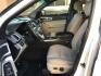 2015 WHITE /gray Ford Explorer XLT FWD (1FM5K7D80FG) with an 3.5L V6 DOHC 24V engine, 6-Speed Automatic transmission, located at 323 E Dunlap Ave., Phoenix, AZ, 85020, (602) 331-9000, 33.567677, -112.069000 - 2015 FORD EXPLORER SUV ,.......3RD ROW SEATING, 7-Passengers, ..... Great condition,.... Ice Cold A/C, Beautiful white exterior with gray interior, Premium Sound CD, This suv is gorgeous inside and out, Super clean, Well Maintained, Arizona title , Runs and Drives Excellent.....LOW MILES, ONLY 114k- Photo#14