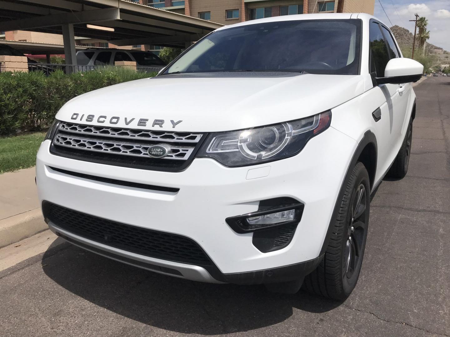 2018 WHITE /gray Land Rover Discovery Sport HSE (SALCR2RX3JH) with an 2.0L L4 DOHC 16V engine, 9A transmission, located at 323 E Dunlap Ave., Phoenix, AZ, 85020, (602) 331-9000, 33.567677, -112.069000 - Luxury 2018 LAND ROVER Discovery Sport HSE 4WD SUV ...... A Must See!!..... LOW 115k miles, Automatic, 2.0L, Great Performance, Cold cold AC. Loaded with Power Options, Backup Camera, Panorama Sunroof, Michelin Tires, Clean Arizona title , Runs and Drives Excellent. Great Family SUV, passed emission- Photo#0