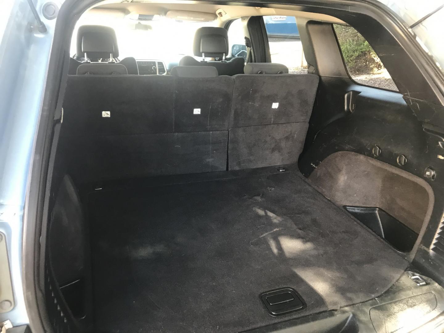 2013 BLUE /gray Jeep Grand Cherokee Laredo 2WD (1C4RJEAG7DC) with an 3.6L V6 DOHC 24V engine, 5-Speed Automatic transmission, located at 323 E Dunlap Ave., Phoenix, AZ, 85020, (602) 331-9000, 33.567677, -112.069000 - 2013 JEEP GRAND CHEROKEE LAREDO SUV ,........ Great condition,.... Automatic, Ice Cold A/C, Beautiful blue exterior with dark gray interior, Premium Sound CD, This SUV is gorgeous inside and out, Super clean, Well Maintained, Arizona title , Runs and Drives Excellent.....LOW MILES, ONLY 153k origina- Photo#15