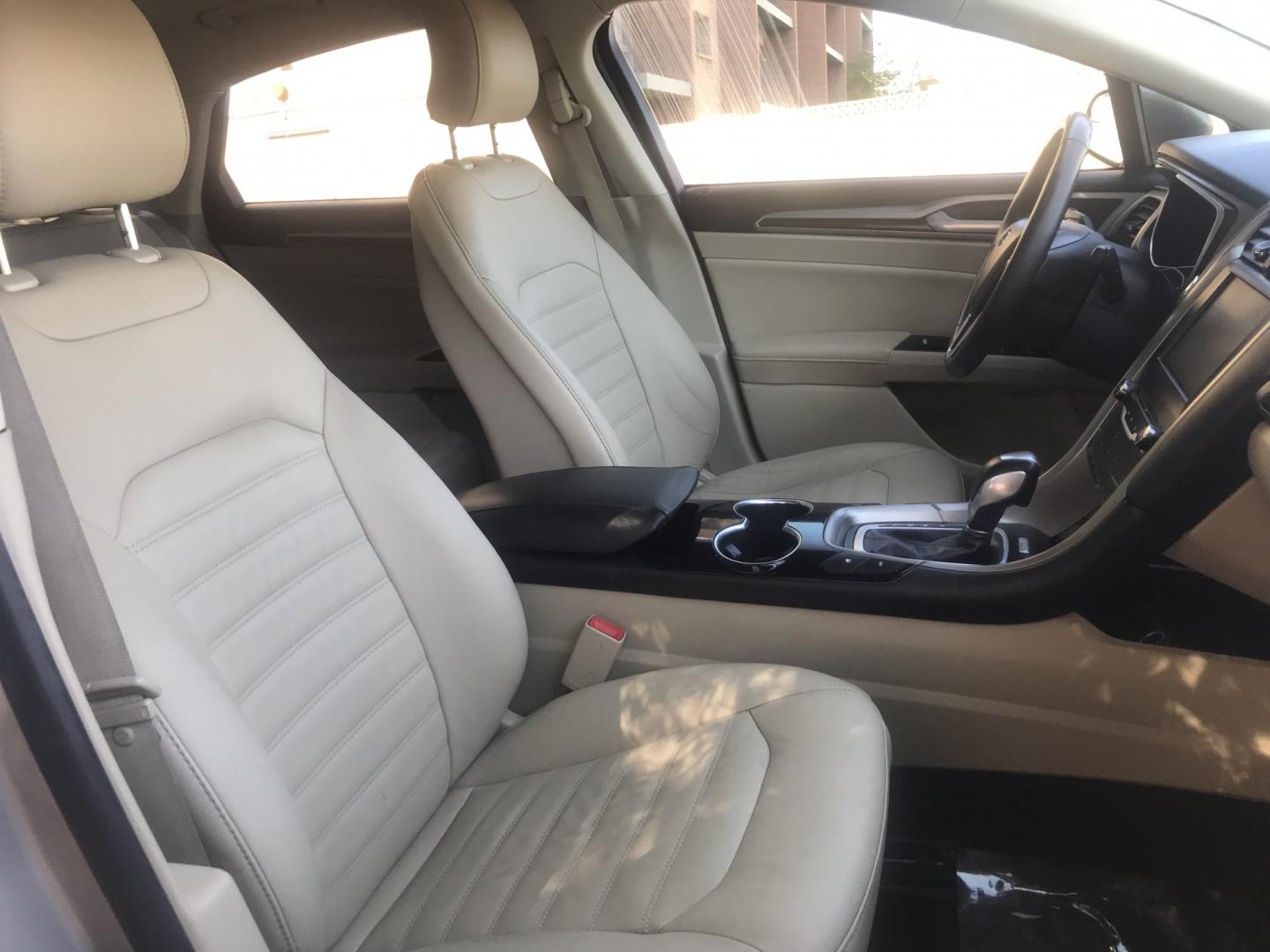 2015 gold /tan Ford Fusion Energi SE (3FA6P0PU9FR) with an 2.0L L4 DOHC 16V HYBRID engine, CVT transmission, located at 323 E Dunlap Ave., Phoenix, AZ, 85020, (602) 331-9000, 33.567677, -112.069000 - 2015 Ford Fusion HYBRID ,........GREAT condition, A Real Must See!!.... LOW 120k miles, Automatic, Power Options, Premium Sound CD, Ice cold ac, Clean gold exterior with beige seats, clean Arizona title, Runs and Drives Excellent. Very clean inside and out, SUPER ECONOMICAL Sedan, Any questions Call- Photo#8