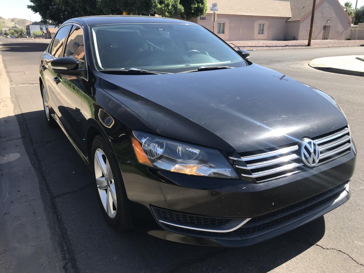 2011 black /black Volkswagen Jetta SE PZEV (3VWDZ7AJ0BM) with an 2.5L L5 DOHC 20V engine, located at 323 E Dunlap Ave., Phoenix, AZ, 85020, (602) 331-9000, 33.567677, -112.069000 - 2011 VW JETTA Sedan ...... Automatic, 2.5L, Power Options, cold ac, Clean black leather interior, Super Economical, clean title, 159k Original miles, Runs and Drives Excellent. Very clean inside and out, passed emissions. Any questions Call or text Dave 602-331-9000 thanks for looking, talk to- Photo#4