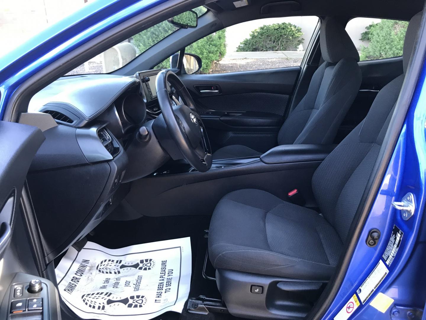 2018 BLUE /gray Toyota C-HR XLE (NMTKHMBX0JR) with an 2.0L L4 DOHC 16V engine, CVT transmission, located at 323 E Dunlap Ave., Phoenix, AZ, 85020, (602) 331-9000, 33.567677, -112.069000 - 2018 TOYOTA C-HR SUV,.......GREAT condition, ONLY 135K MILES!!.... Ice Cold A/C, Blue and gray interior with gray cloth seats in near perfect condition, Newer Tires, Power Options, Stereo/CD Player, This suv is gorgeous inside and out, Incredible gas mileage! Arizona title , SUPER ECONOMICAL SUV, Ru- Photo#13