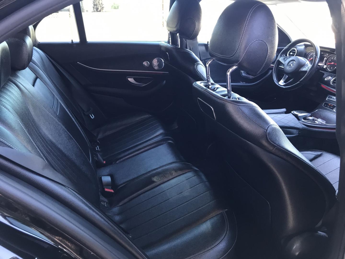 2018 black /black Mercedes-Benz E-Class E300 Luxury Sedan (WDDZF4JB9JA) with an 3.5L V6 DOHC 24V engine, 7A transmission, located at 323 E Dunlap Ave., Phoenix, AZ, 85020, (602) 331-9000, 33.567677, -112.069000 - LUXURY 2018 MERCEDES BENZ E300 Sedan,.........GREAT CONDITION...... Automatic, 2.0L TURBO CHARGED Engine, Power Options, Cold AC, Leather Interior, Sunroof, Premium Sound CD, Alloy Wheels,LOW 120k original miles, Clean Title. Well Maintained, A Must See !!! Priced to sell @ $14495 . Call or te- Photo#9
