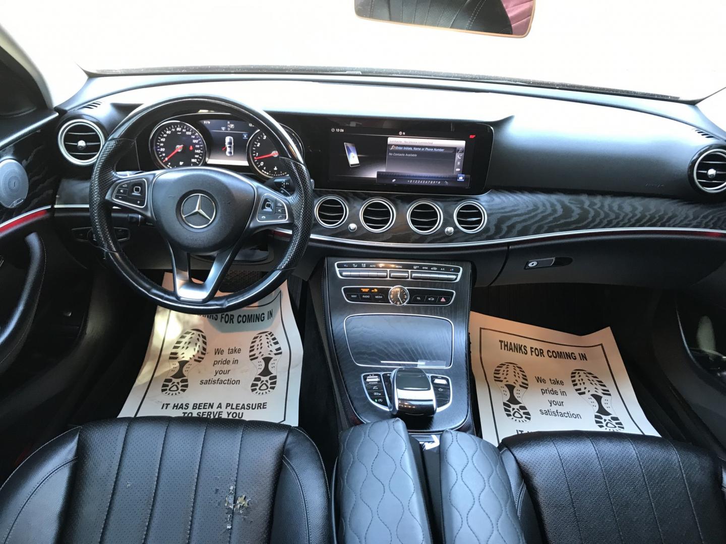 2018 black /black Mercedes-Benz E-Class E300 Luxury Sedan (WDDZF4JB9JA) with an 3.5L V6 DOHC 24V engine, 7A transmission, located at 323 E Dunlap Ave., Phoenix, AZ, 85020, (602) 331-9000, 33.567677, -112.069000 - LUXURY 2018 MERCEDES BENZ E300 Sedan,.........GREAT CONDITION...... Automatic, 2.0L TURBO CHARGED Engine, Power Options, Cold AC, Leather Interior, Sunroof, Premium Sound CD, Alloy Wheels,LOW 120k original miles, Clean Title. Well Maintained, A Must See !!! Priced to sell @ $14495 . Call or te- Photo#10